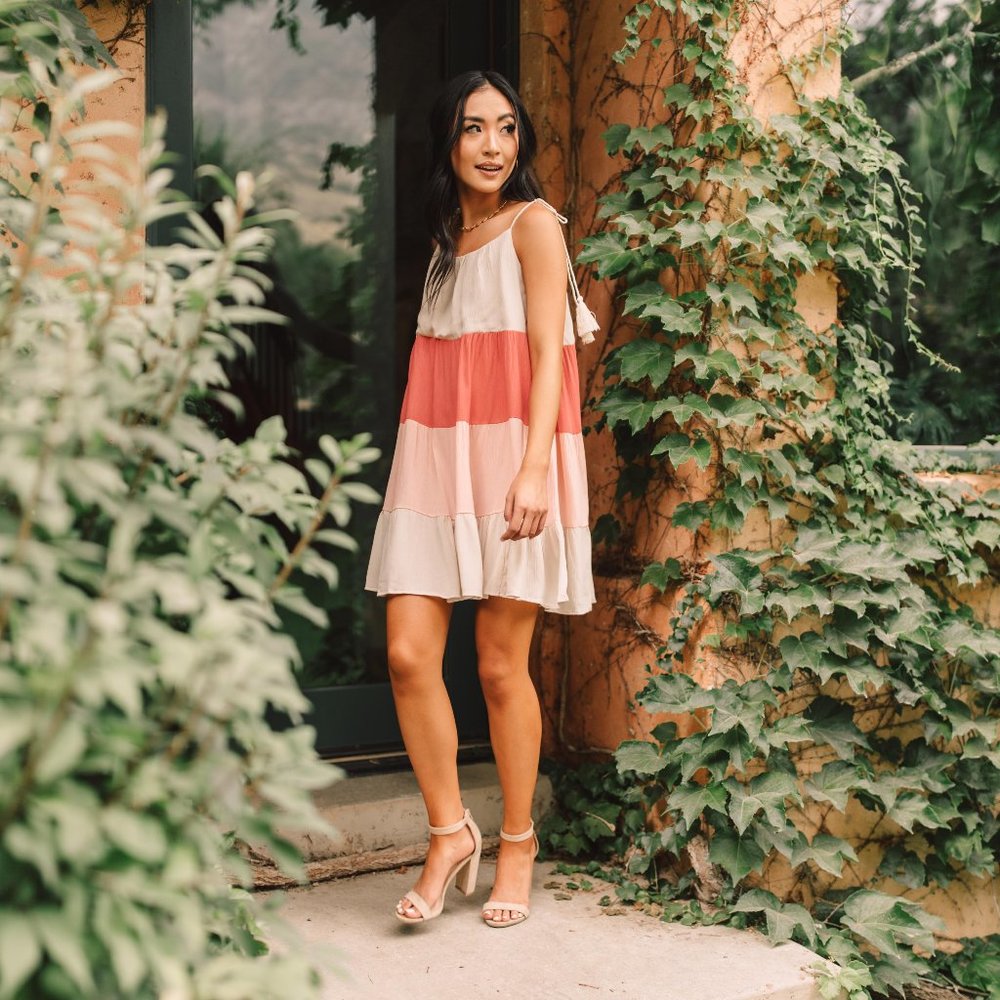 SALE || Color Block Ruffles Midi Dress In Pink - Picture 5 of 12